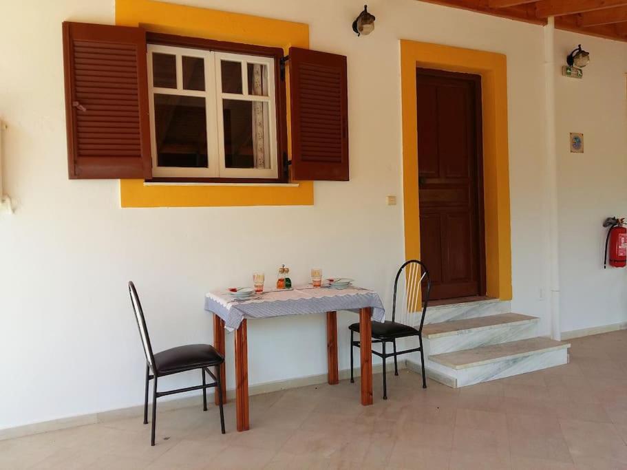 Villa Fondas Roda 外观 照片